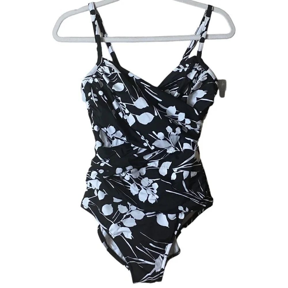 Croft & Barrow Wm’s Sz 10 Black White Floral Waist Minimizer Crisscross Swimsuit